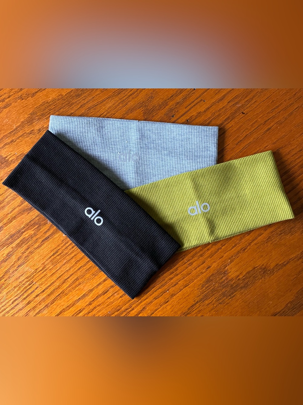 Alo Ribbed Headbands Trio - Black, Light Gray, Olive Green
